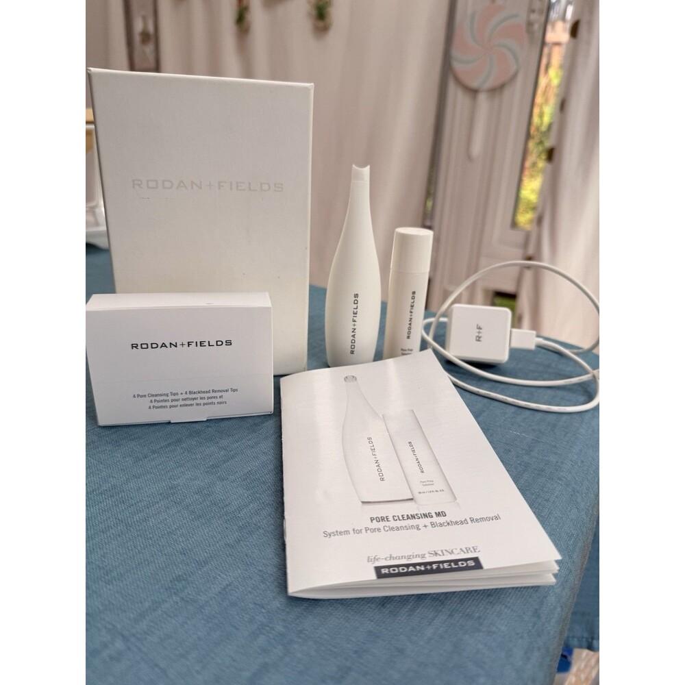 Rodan + Fields PORE CLEANSING SYSTEM MD System, Cord, 3 Pore + 3 Blackhead Tips